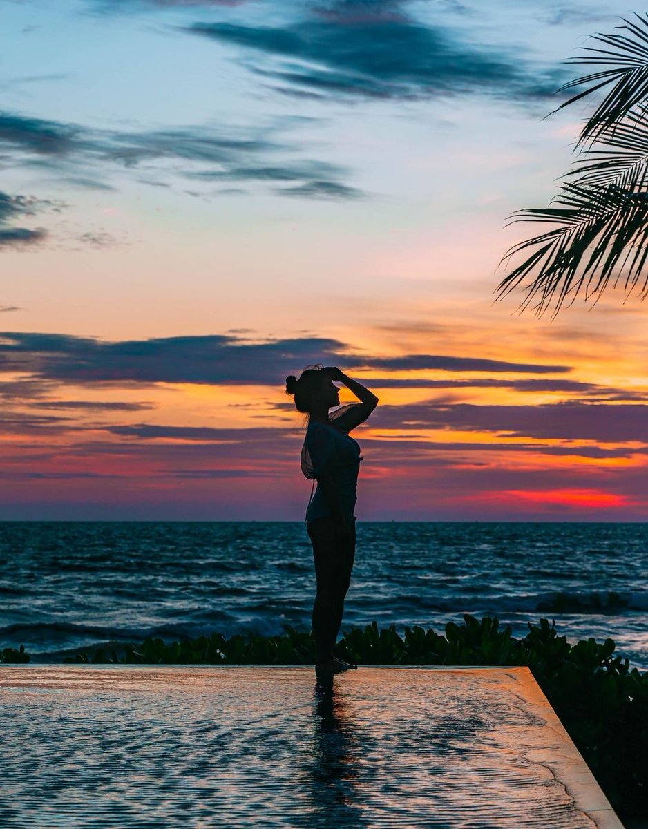 ideabox7's tweet image. 인생 선셋+조식+공항픽드롭까지 다 포함해서 1박 10만원도 안하는 #푸꾸옥리조트 추천😍 - ALLTHATTRAVEL - go.shr.lc/3QU2UWA