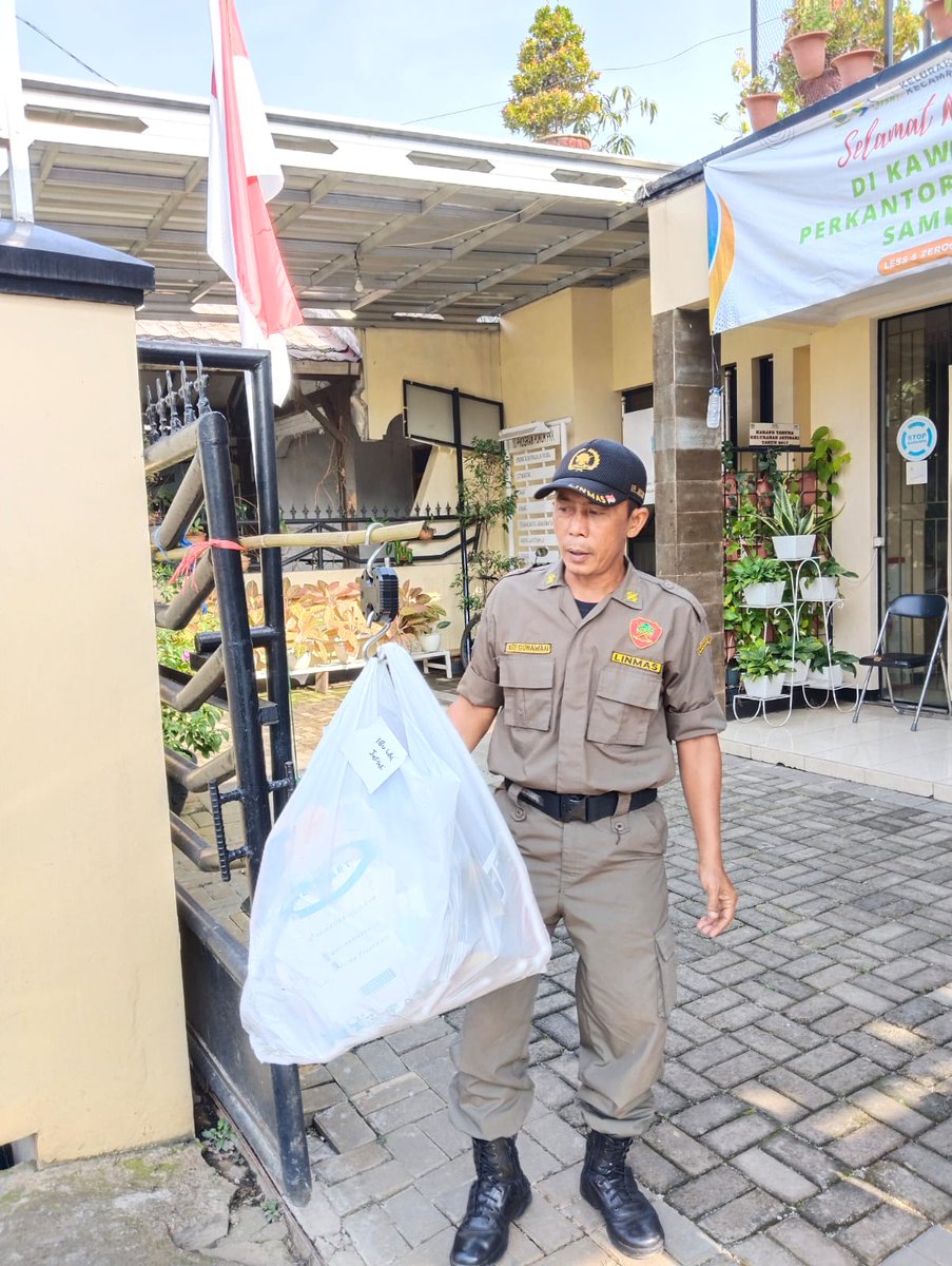 kelurahanjatisari tweet media