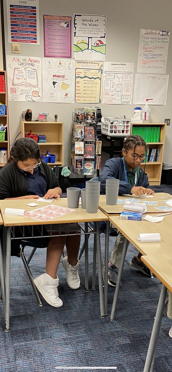 Miller Int Children Interacting After School tweet media