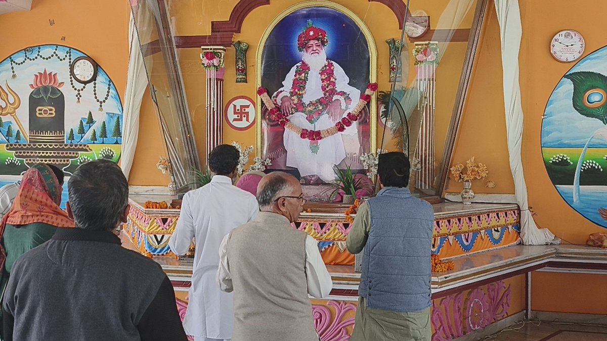 SaharanpurSewa's tweet photo. पूज्य Sant Shri Asharamji Bapu द्वारा प्रेरित श्री योग वेदान्त सेवा समिति सहारनपुर द्वारा समय समय पर विभिन्न कार्यक्रम आयोजित किए जाते हैं। साधकों की श्रद्धा यही कहती है कि दुनिया वालों जरा देख लेना मेरे बापूजी का डंका बजेगा। कार्तिक मास का लाभ उठाते हुए साधक...
#SaharanpurAshram https://t.co/miXBOwbHxG