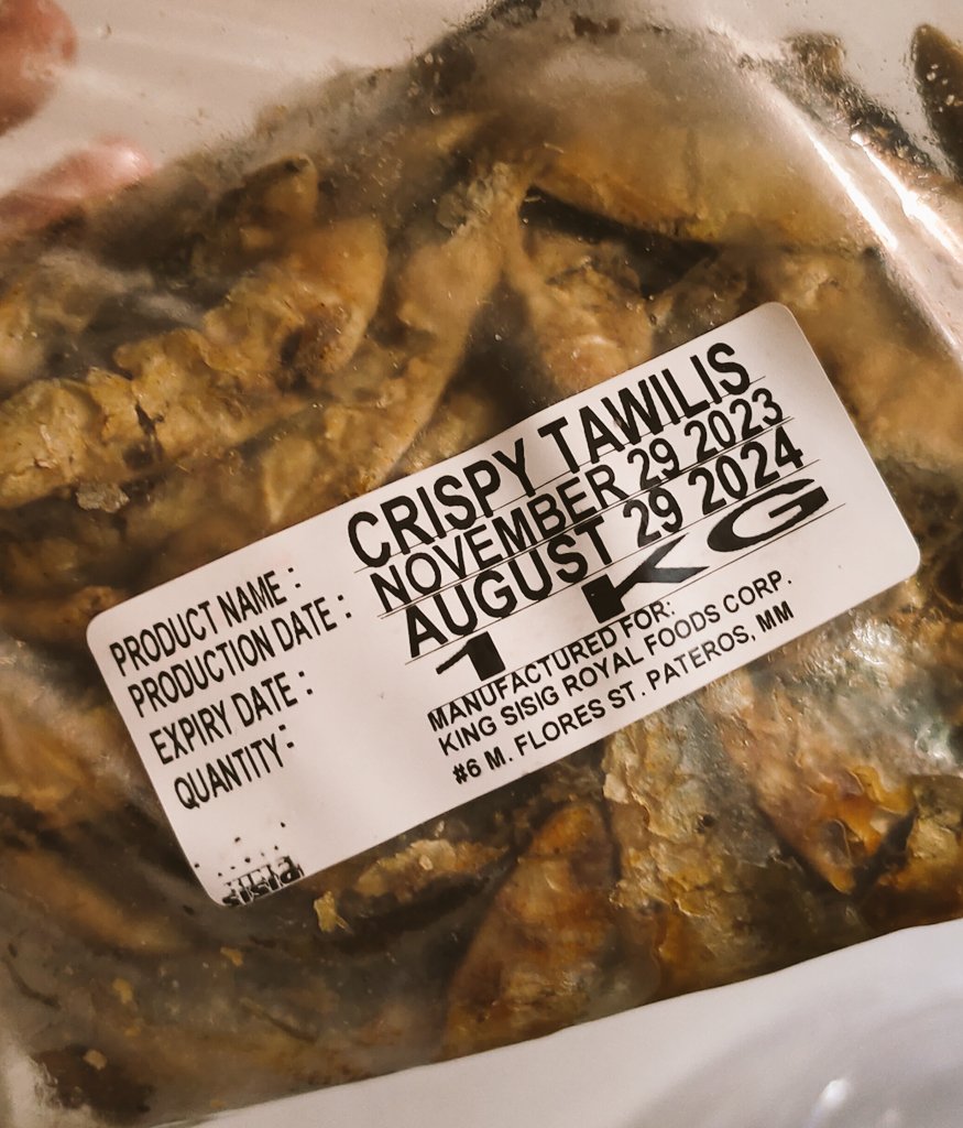 pinoyanghang's tweet photo. Crispy Tawilis for lunch.
#ThursdayCravings https://t.co/BgJNAvHQ9K