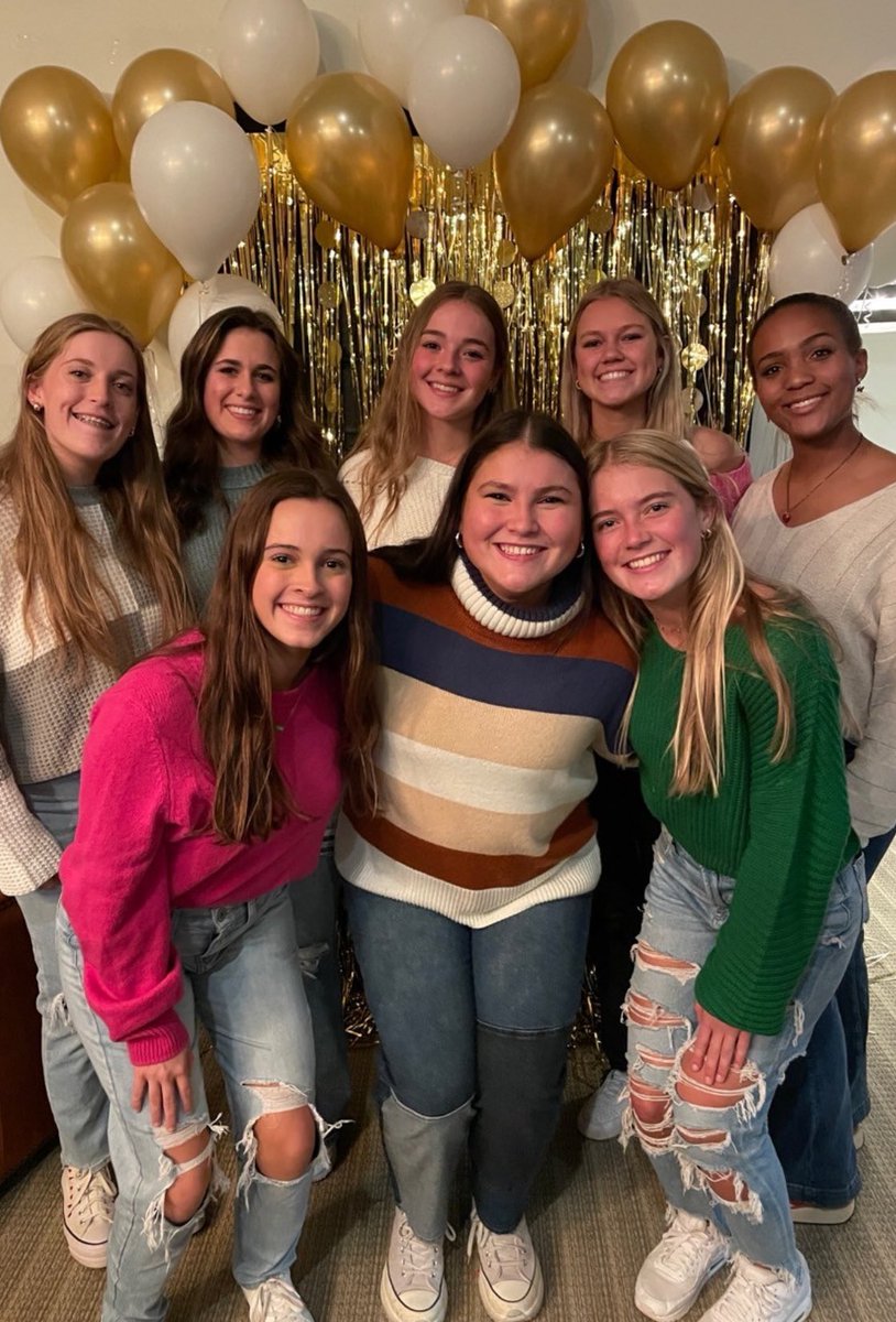 brookemaher_'s tweet photo. Thank you @LassiterFastpi1!  I had a great time at our banquet tonight where I was recognized for First Team All Region and Defensive MVP.  What a great senior season and I will miss these girls!! ❤️💛 #t4l @FlaglerSoftball @kayleeallen88 @GAImpact_Maher https://t.co/tSe4bi4mVn