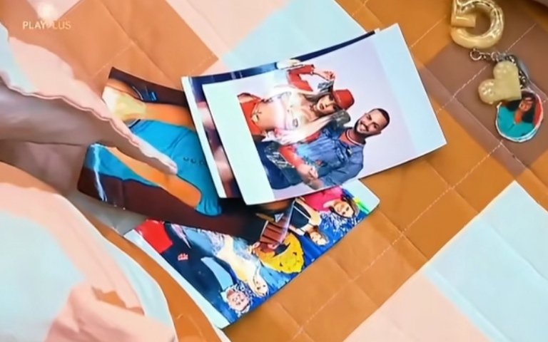 marquesaalbuque's tweet photo. Kally falou tanto do Lucas, e descobriram que ela também levou foto do ex marido pro reality.

O estagiário desmascarando ela 🗣️

#AFazenda15 #AFavor #AFazenda #RealityTV #ProvaDoFazendeiro #ProvaDeFogo #Kally #Lucas #TeamLucasSouza #TeamRachel https://t.co/GKiH1XdCAU