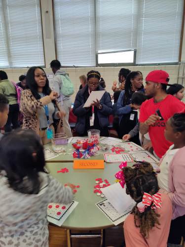 Kashmere Gardens Fine Arts Magnet ES tweet media