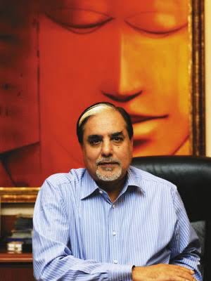 Wishing you a very happy birthday Papa! Lots of love! @subhashchandra