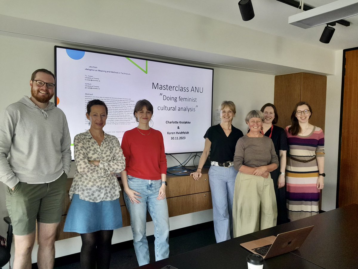 Today <a href="/ANU_SOCY/">ANU Sociology</a> HDR students took part in a fantastic masterclass on feminist cultural analysis with Charlotte Kroløkke and <a href="/khvidtfeldt/">Karen Hvidtfeldt</a>. Thank you both so much - we are so lucky to have you here for a few weeks! <a href="/RLAalders/">Rachel Aalders</a> <a href="/tatemcallister/">tatemcallister</a>