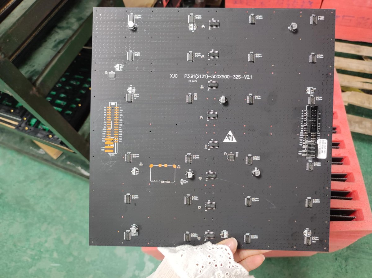 AlisonFox123_'s tweet image. excellent F 500*1000 rental cabinet  
hub board connection, stable work
no extra cables everywhere
I am Alison 
𝐖𝐡𝐚𝐭𝐬𝐀𝐩𝐩 +86 19977625538
#xcolor #rentalledscreen