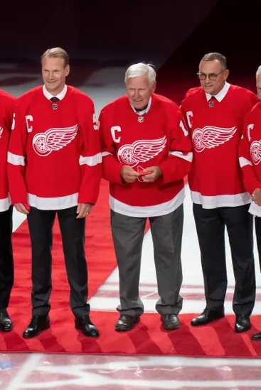 hockey_samurai's tweet photo. The Perfect Human, Fats &amp; Stevie Y.

Nicklas Lidström, Alex Delvecchio and Steve Yzerman spent their entire career with one franchise and played over 1,500 games with that team. The only 3 players in NHL history to do so. https://t.co/QyH86eIwAi