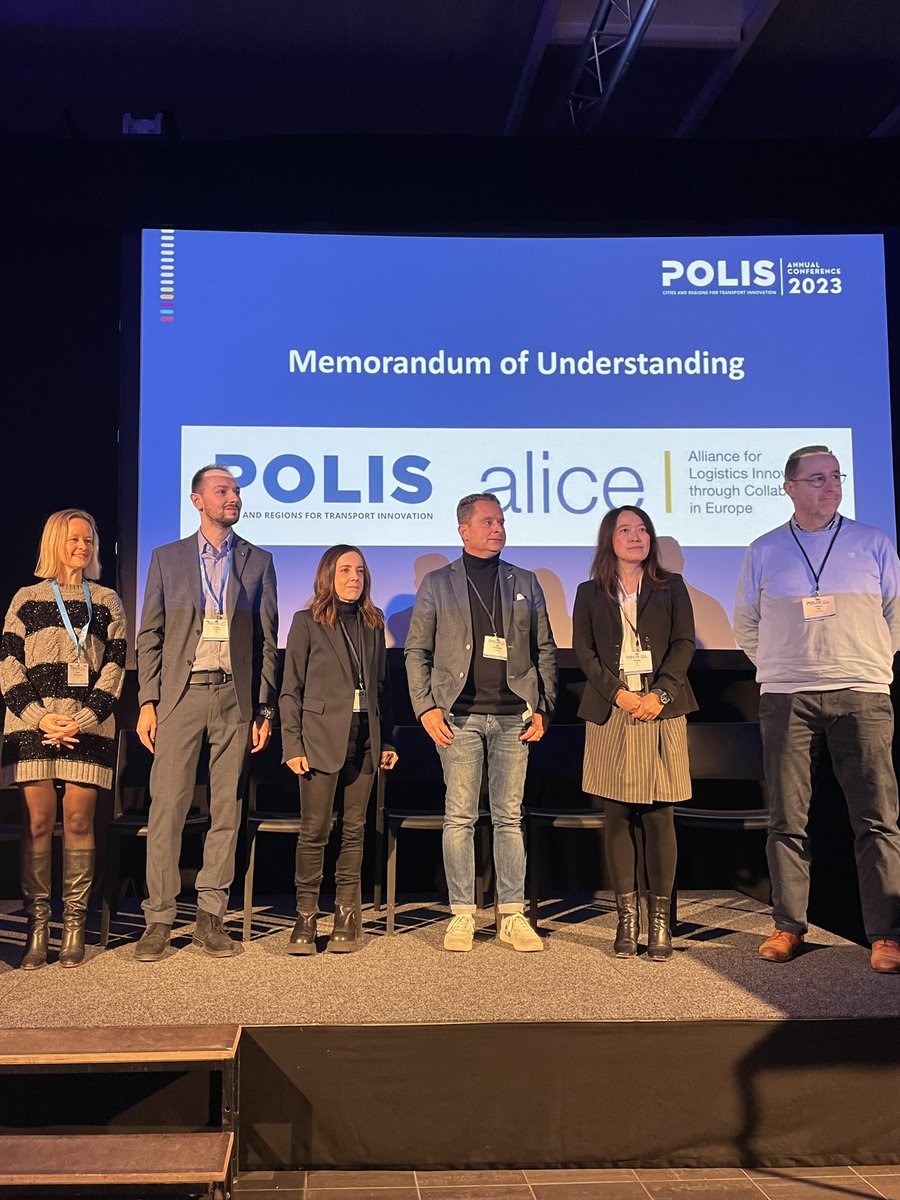 At #POLIS2023 to join the signing ceremony of <a href="/POLISnetwork/">POLIS</a>