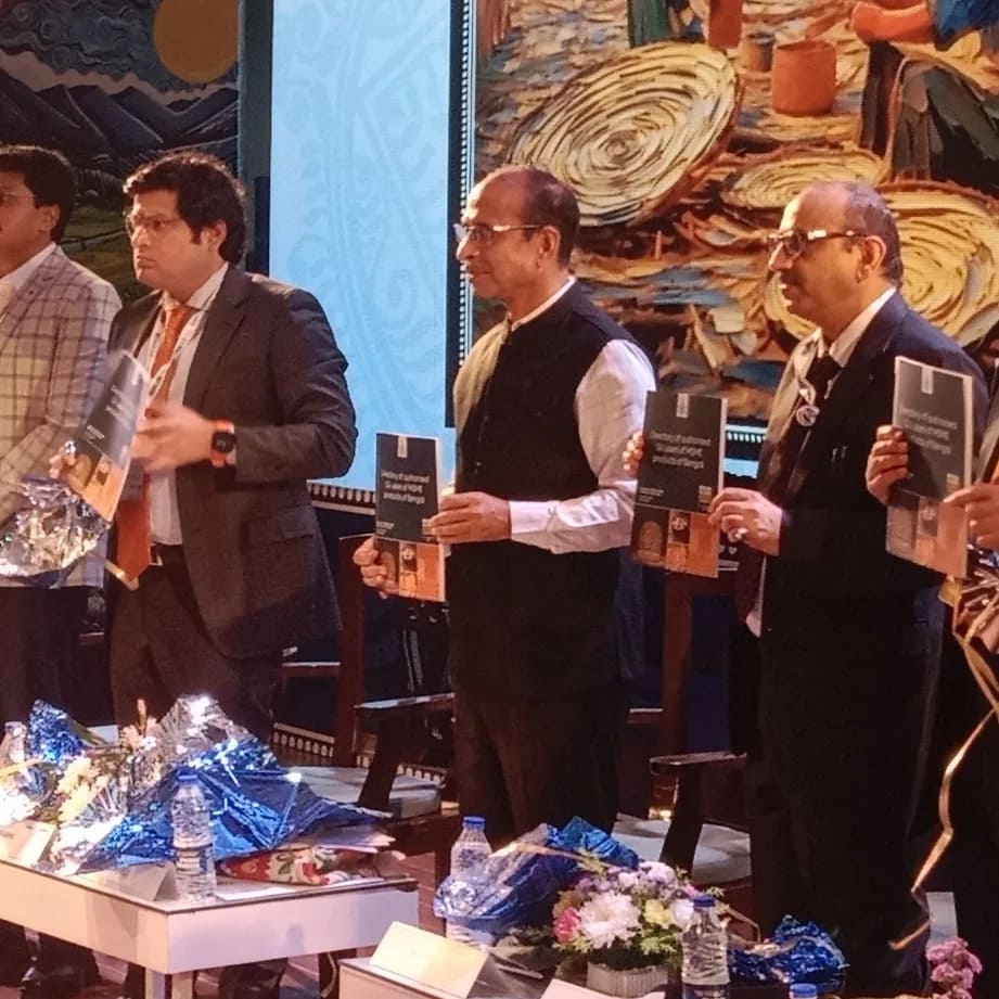 Unveiling of Policy Paper by Respected Chief Secretary of West Bengal Shri H.K.Dwivedi IAS and Principal Secretary, MSME & T, Govt. of West Bengal Shri Rajesh Pandey IAS and ICC President Shri Ameya Prabhu at Bengal Global Business Summit 2023 at Dhana Dhanya during MSME Sectoral…