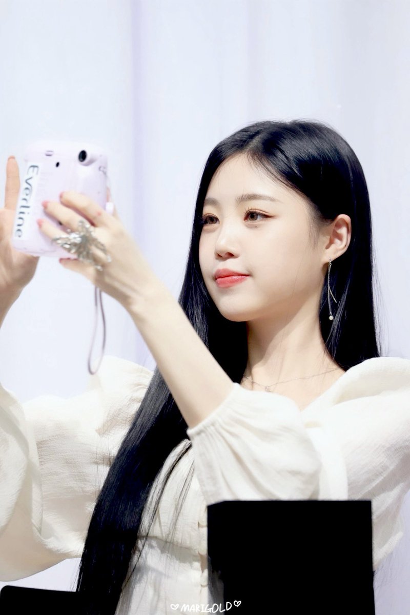 231125 📸

#수진