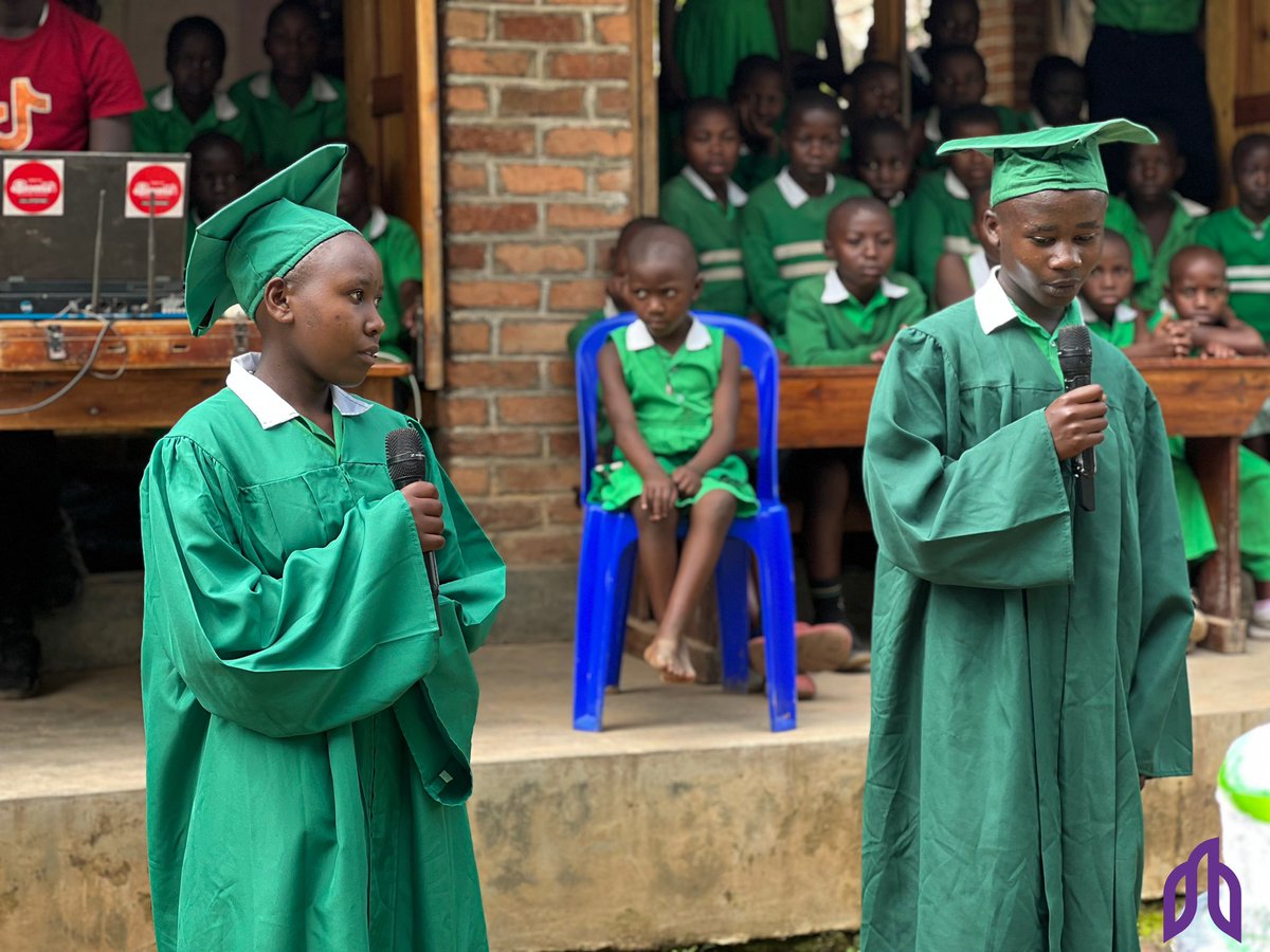 Congratulations to Nyaka’s P7 graduates from Kutamba Primary School!

Your accomplishments today are a testament to your resilience and commitment. 

We are so proud of you! 

#NyakaLearners #EducationForAll @Twejaka @Educ_SportsUg @bknanzi