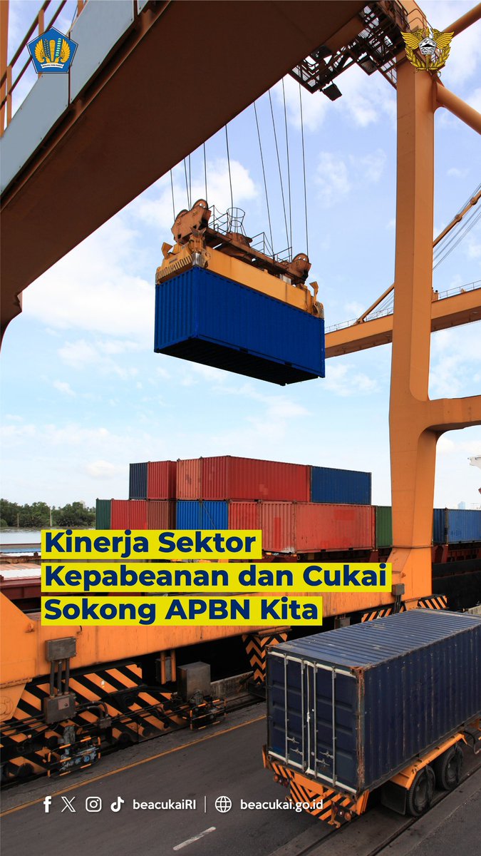 beacukaiRI's tweet photo. Kinerja #UangKita hingga Oktober 2023 tetap terjaga dengan baik dengan realisasi yang memberikan berbagai manfaat untuk masyarakat.

Seperti apa kinerja #UangKita dari sektor kepabeanan dan cukai?

Selengkapnya👇🏽

#BeaCukaiMakinBaik https://t.co/OoFyb3l4NY