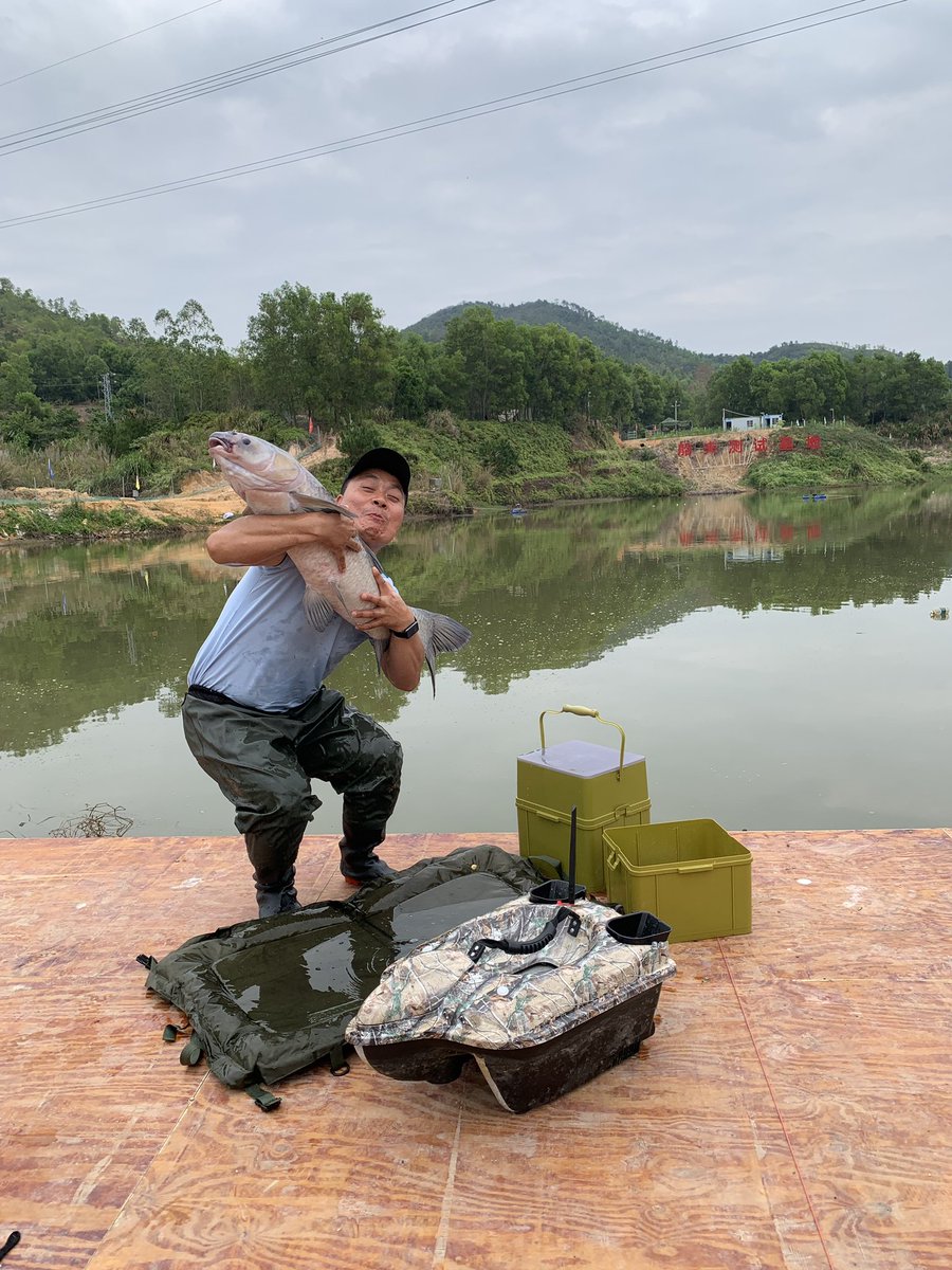 sales8boatman's tweet image. Big fish Wow!with #Boatman #baitboat #fishing #bigfish