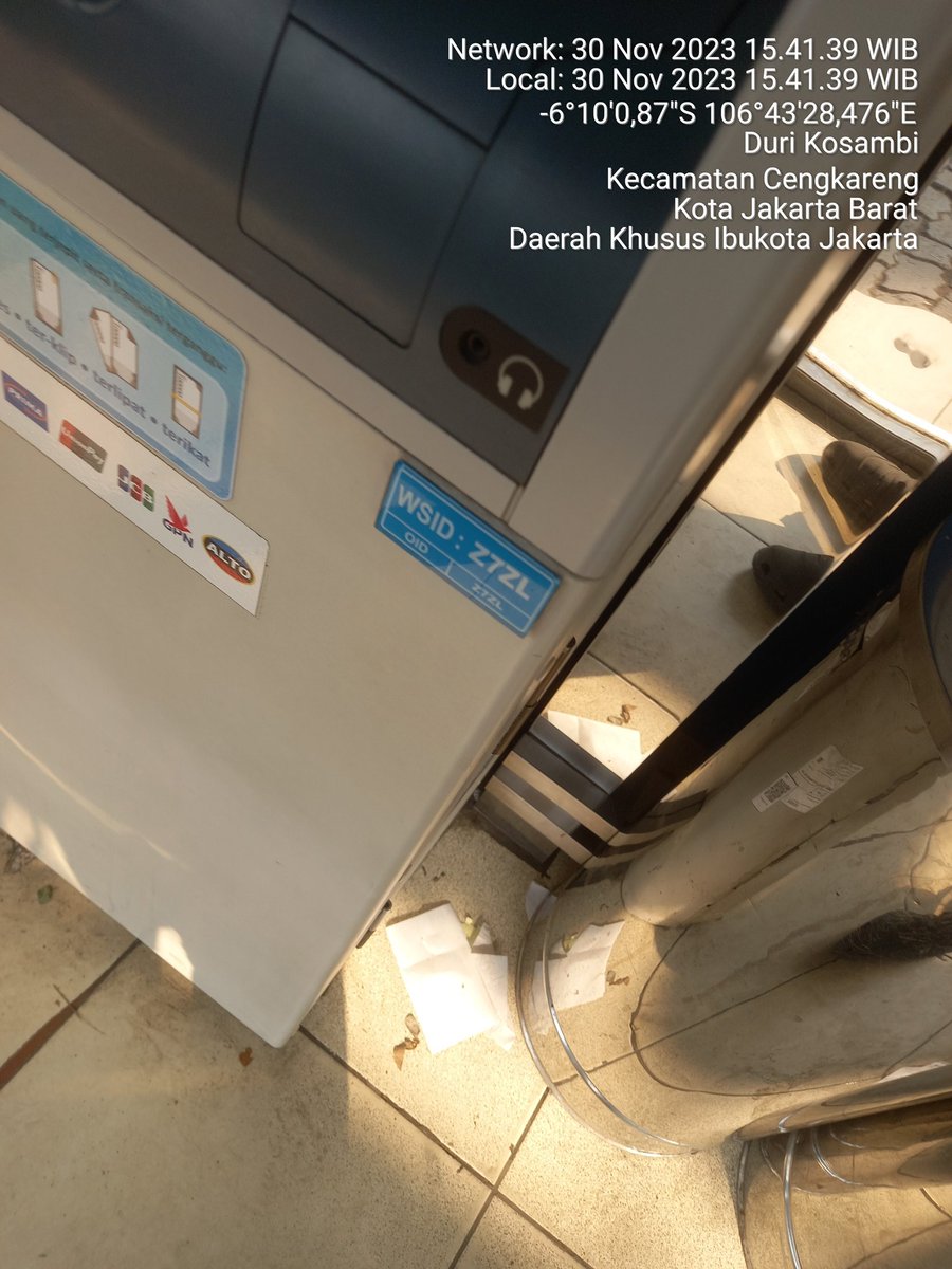 tommy_liem's tweet photo. Mantap ATM BCA pelayanannya bagus banget, nasabah mau ambil uangnya nyaris tidak bisa.
Semoga ditingkatkan pelayanan ATMnya seperti ini terus.
Terima kasih BCA.
(Lokasi ATM BCA Superindo, Jl Raya Duri Kosambi, Cengkareng, Jakarta Barat) https://t.co/9QeRrVojzf
