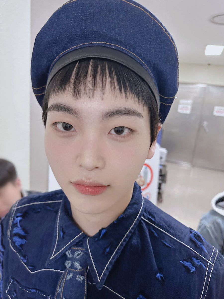 세젤귀 쭈나 생일 축하행❤사랑해❤너가 있어서 지구는 동글해👍(이쁜ver)
#형준 #정모 #크래비티 #러비티 #HAPPYHYEONGJUNDAY
#형준이의_동글한_탄생일