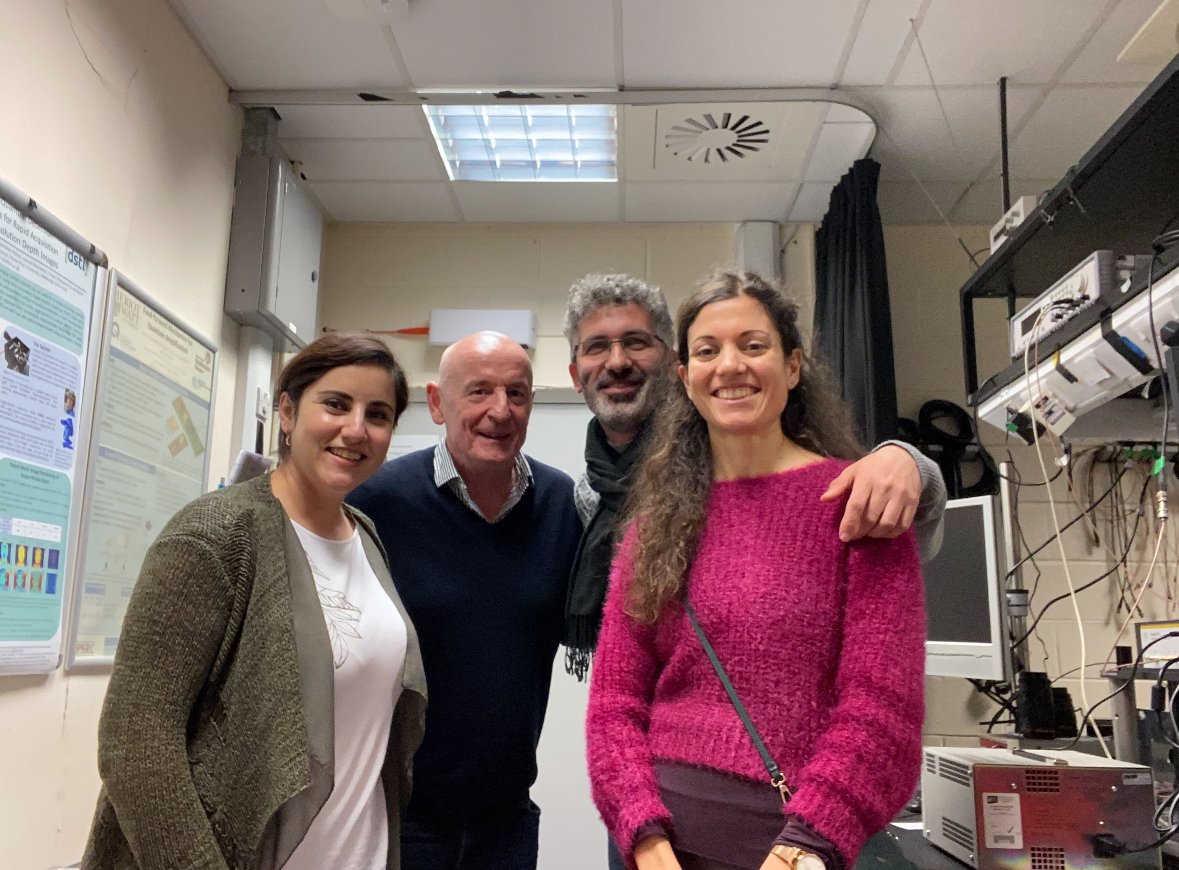 Single-Photon Group ๐ณ๏ธโ๐โจ๐ฅโ๏ธ๐ฌ๐ฐ๏ธ (@hwusinglephoton) on Twitter photo Great to have Professor Ivan Rech and Dr Giulia Acconcia visiting us from Politecnico di Milano.
Ciao Ivan and Giulia!
<a href="/HWU_Physics/">HWUPhysics</a>
<a href="/polimi/">Politecnico di Milano</a>
<a href="/Aurora__83/">Aurora Maccarone</a> Great to have Professor Ivan Rech and Dr Giulia Acconcia visiting us from Politecnico di Milano.
Ciao Ivan and Giulia!
<a href="/HWU_Physics/">HWUPhysics</a>
<a href="/polimi/">Politecnico di Milano</a>
<a href="/Aurora__83/">Aurora Maccarone</a>