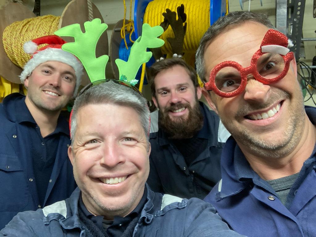 As November comes to an end and the festive season is nigh, the guys are getting into the spirit of things...

#festiveseason #december #lymingtonharbour #christmas