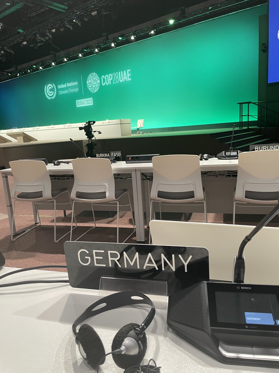 AnnaOsius's tweet photo. #Weltklimakonferenz #COP28 #Dubai https://t.co/4tDWQMYqb8