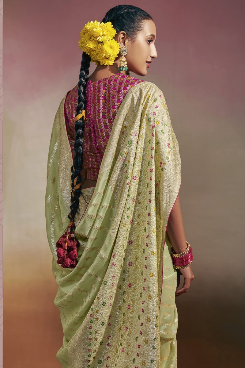 Whether gracing a grand wedding or adding a touch of elegance to a casual gathering, the Minakari Dola Silk Saree is a versatile wardrobe essential #elora #elorafamily #sareelove #trending2023 #ethnicsaree
#womenbrand #sari