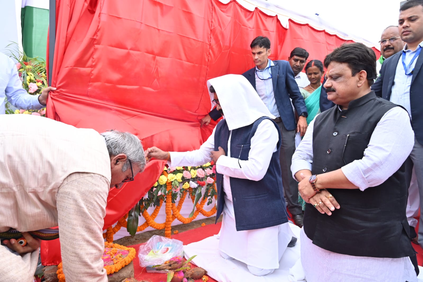 CM हेमंत सोरेन ने गढ़वा को दी 1255 योजनाओं की सौगात, 211 करोड़… - CM Hemant Soren gifted 1255 schemes to Garhwa, Rs 211 crore…