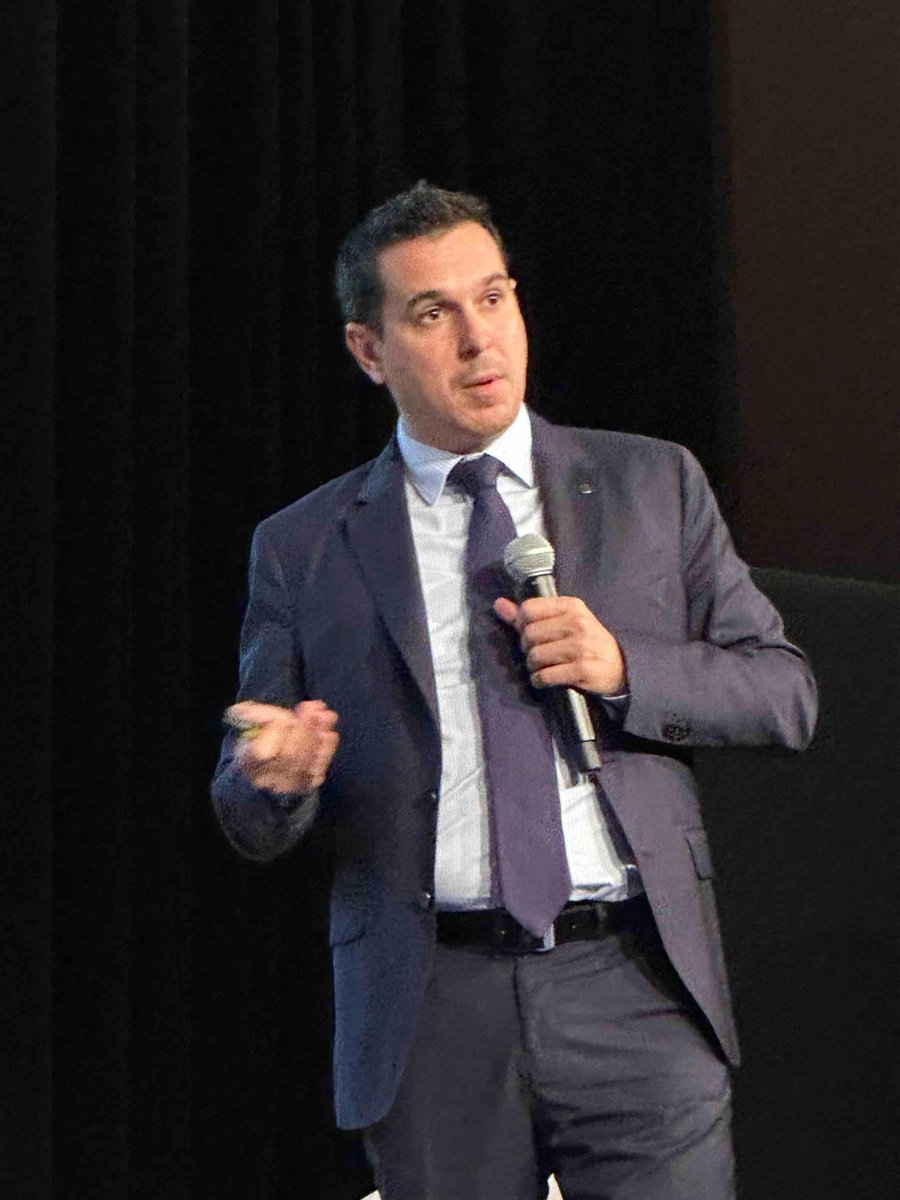 .<a href="/Samreyescat/">Samuel Reyes</a> “cal posar el cicle urbà de l’aigua al centre de  l’agenda política, sense polititzar-lo. Des de l’Agència ho estem fent amb eines de suport tècnic i financer al món local, subvencions, execució d’infraestructures i altres línies d’actuació” <a href="/catalanwaterp/">CATWaterPartnership</a>