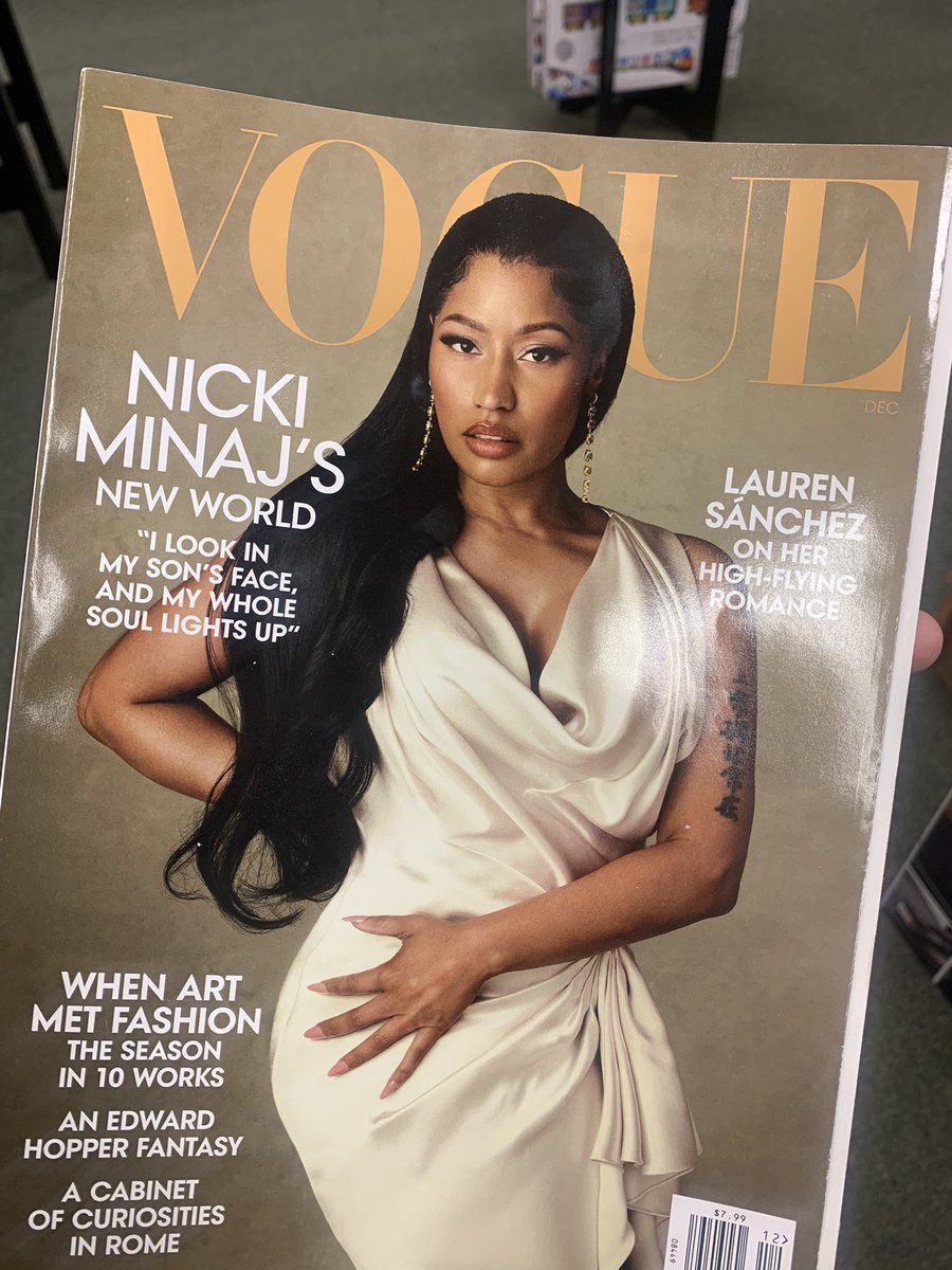 minajxjustin's tweet image. #NickiVogue ✅
#PinkFriday2Perfume ✅
waiting on vinyls and cd to be shipped #PinkFriday2 @NICKIMINAJ 🎀💗