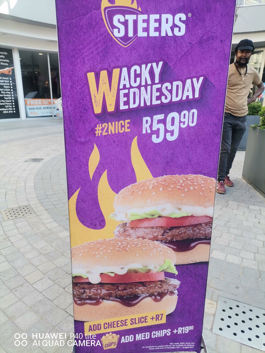 DaisyMolatlhegi's tweet image. #2Nice  Power to have money every Wednesday to buy my #WackyWednesday meal @SteersSA