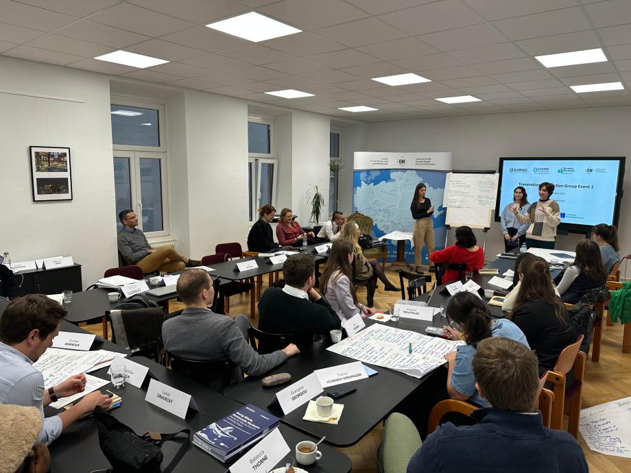 The 2nd edition of the #EUact2 transnational reflection group recently took place in Vienna in cooperation with @GLOBSEC, @IDMVienna, @eliamepgr & @emireland.

Learn what 38 young leaders had to say on EU enlargement, migration, climate & digitalization:  bit.ly/47V9SkX