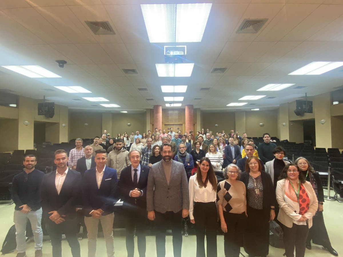 Amelia M tweet media