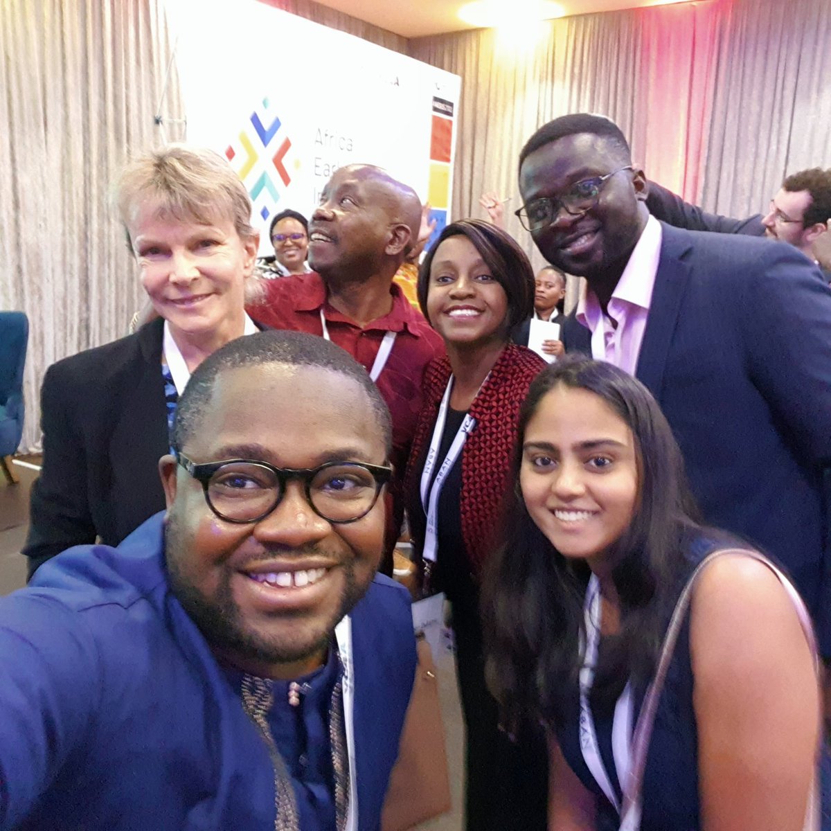 YvesSamen's tweet image. 🇸🇬🇬🇭🇧🇼🇺🇸🇿🇦🇨🇲
#AESIS2023 the beauty of the network. Coming from all across the world. @VC4A_Africa @ABANAngels