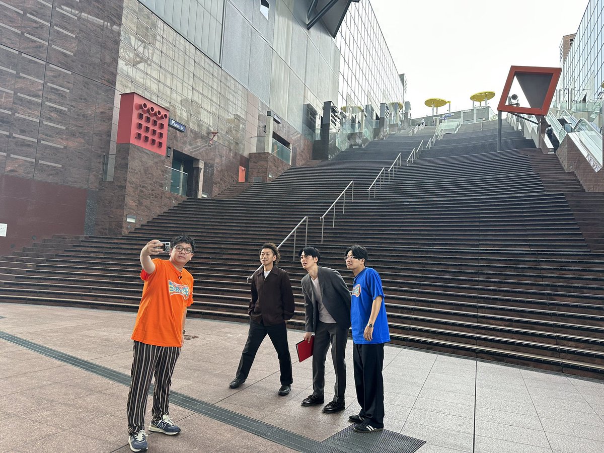 miki_base's tweet image. 撮りだめていた写真②
初心取り戻せ京都ツアーにて
案内人をしていただいた
#令和喜多みな実河野 さんと
#ツートライブ のおふたり❗️

この様子は #FANY にて
ご覧いただけます🫶

#ミキ
#ミキBASE