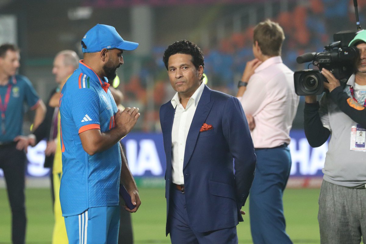 MdShami11's tweet photo. Caption? https://t.co/z3zbS46flW