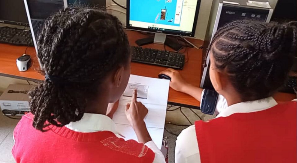 Discover how STEM education is being transformed in Ethiopia❗ 

From the classroom to becoming a changemaker, explore Tesfay’s inspiring story of innovation and impact.

<a href="/PhETsims/">PhET Sims</a> #STEM #Innovation #ChangeMakers

Read the full story here  medium.com/@phet-global/t…