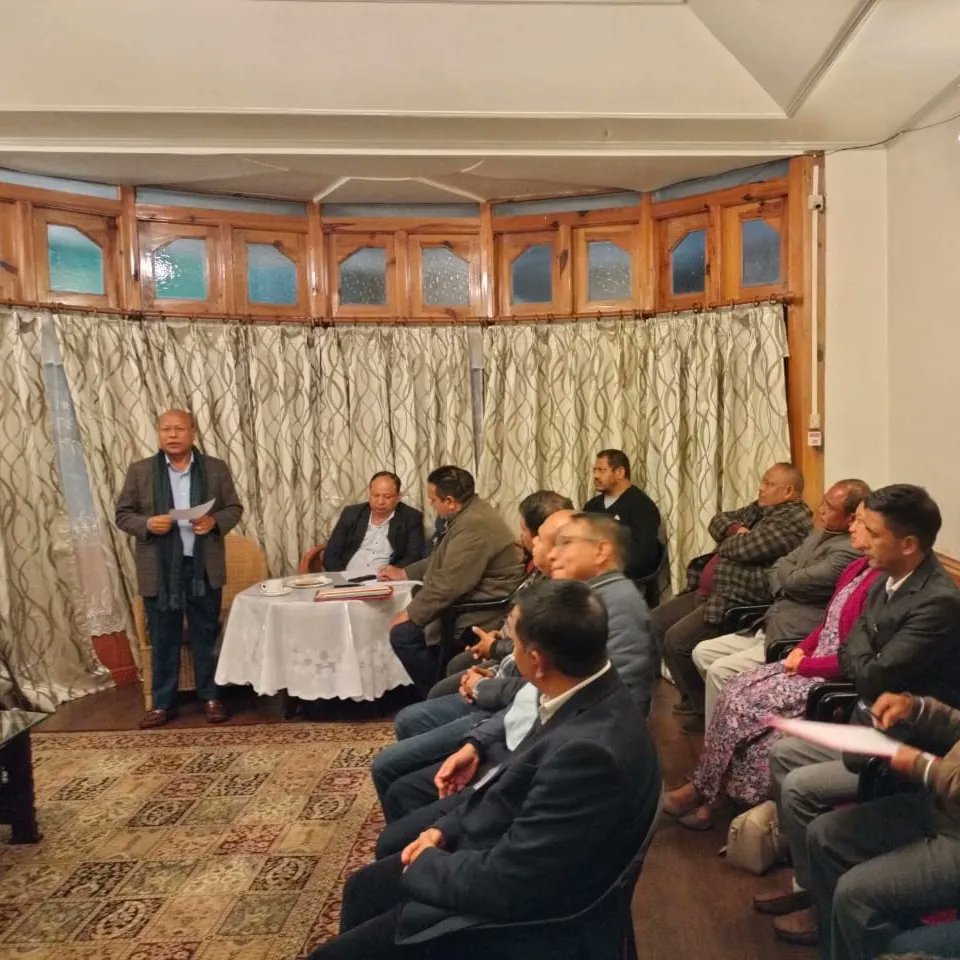 nppmeghalaya's tweet photo. Hon'ble Dy. Chief Minister and State President of NPP Meghalaya, Bah Prestone Tynsong, distributed appointment letters to all the District Presidents at Pinewood Hotel, Shillong, yesterday.
#NPP #NPPMeghalaya #Meghalaya #Shillong #FelicitationProgram #Leadership #Unity https://t.co/KKkSev8Ke6