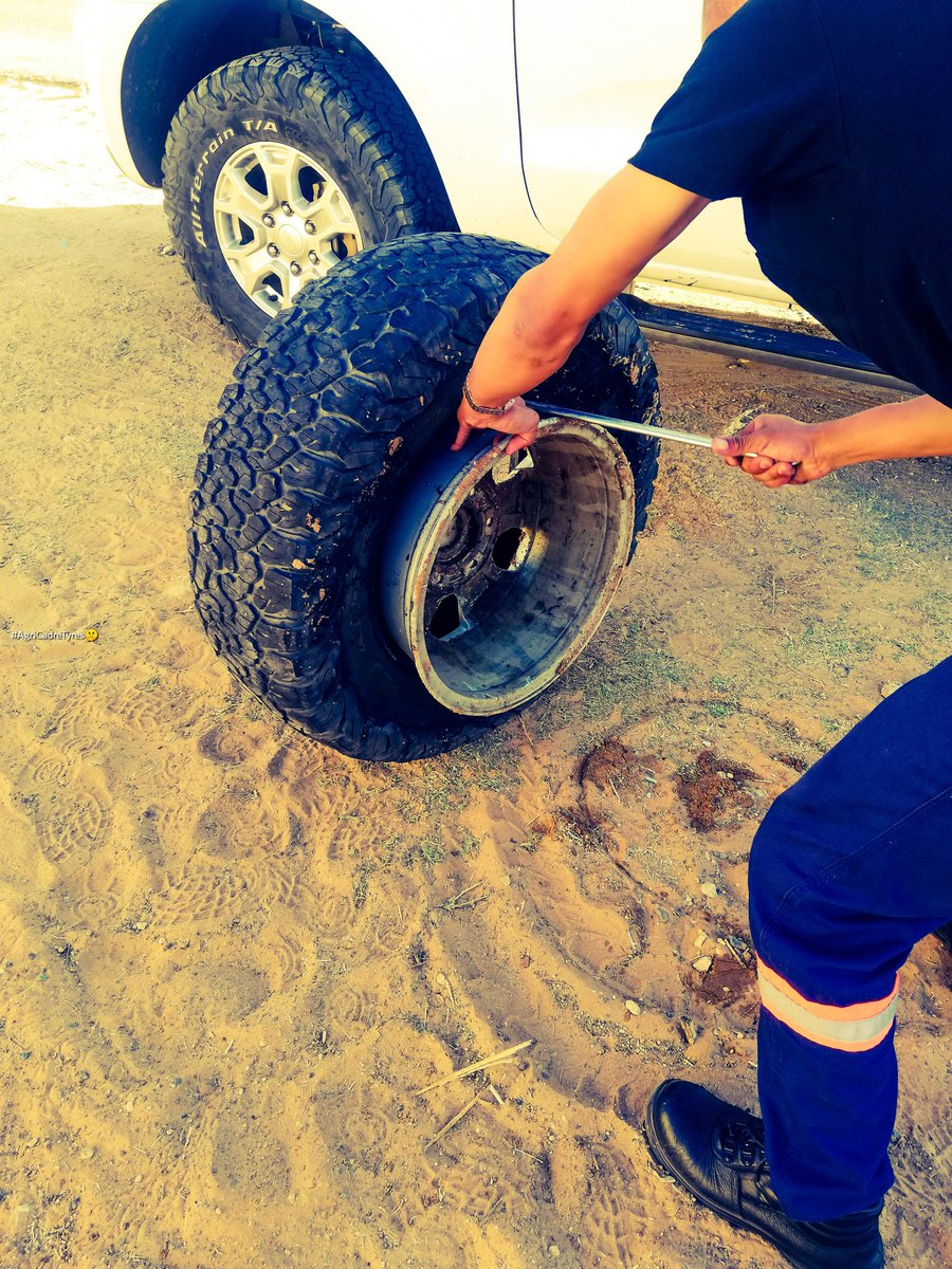 BW_TyrePlug's tweet photo. Stranded with a burst tire at 4:30 AM near Dibete? Our Agri-Cadre Tyres  team got you covered! 🛠️ Quick response, quality service. For your next tire emergency, call us at
📱77773388 
📱74014543
Find us at Commerce Park Plot 87 Unit 5, Opposite Skip Hire. Reliable tires &amp;service https://t.co/ULGwt4WRQq