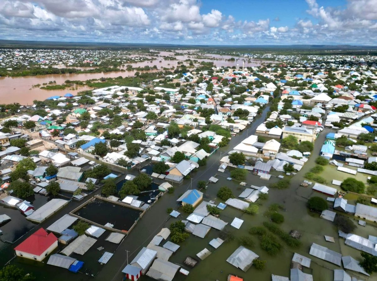 As climate change exacerbates, millions in Somalia are at risk as the current #ElNino has affected over 2.5 million people.

Climate Change knows no borders, but for vulnerable countries like Somalia, it's a full-blown disaster. Urgent #ClimateAction is crucial. #Somalia