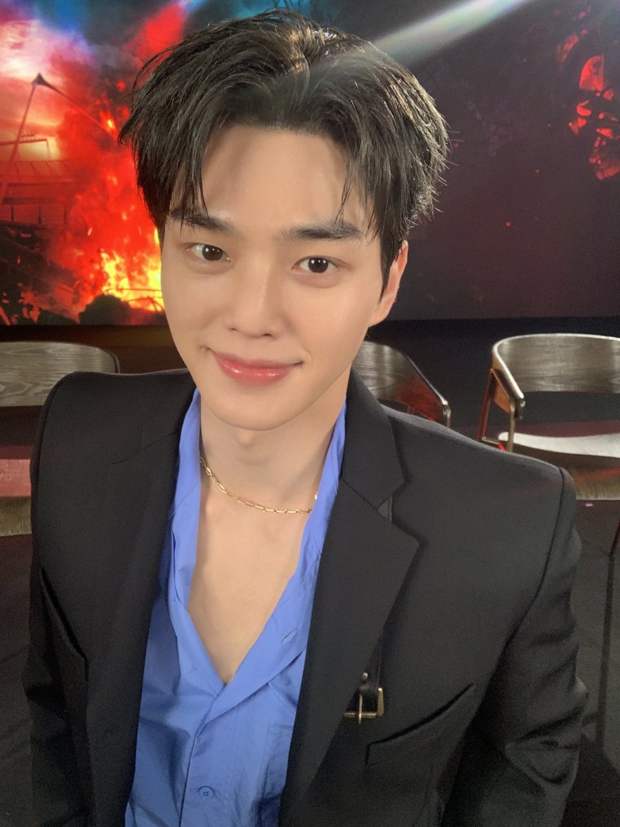 songkang_staff's tweet image. [📸] 넷플릭스 시리즈 &amp;lt;스위트홈&amp;gt; 시즌2 제작발표회

3년 기다렸다..
내일 공개되는 송강 배우의 넷플릭스 시리즈 &amp;lt;스위트홈&amp;gt; 시즌2를...
괴물화 사태를 구하고 싶은 현수의 마음만큼
엄청나게 기다렸다..!!!!!!!!

#송강 #스위트홈2 #SONGKANG #SweetHome2