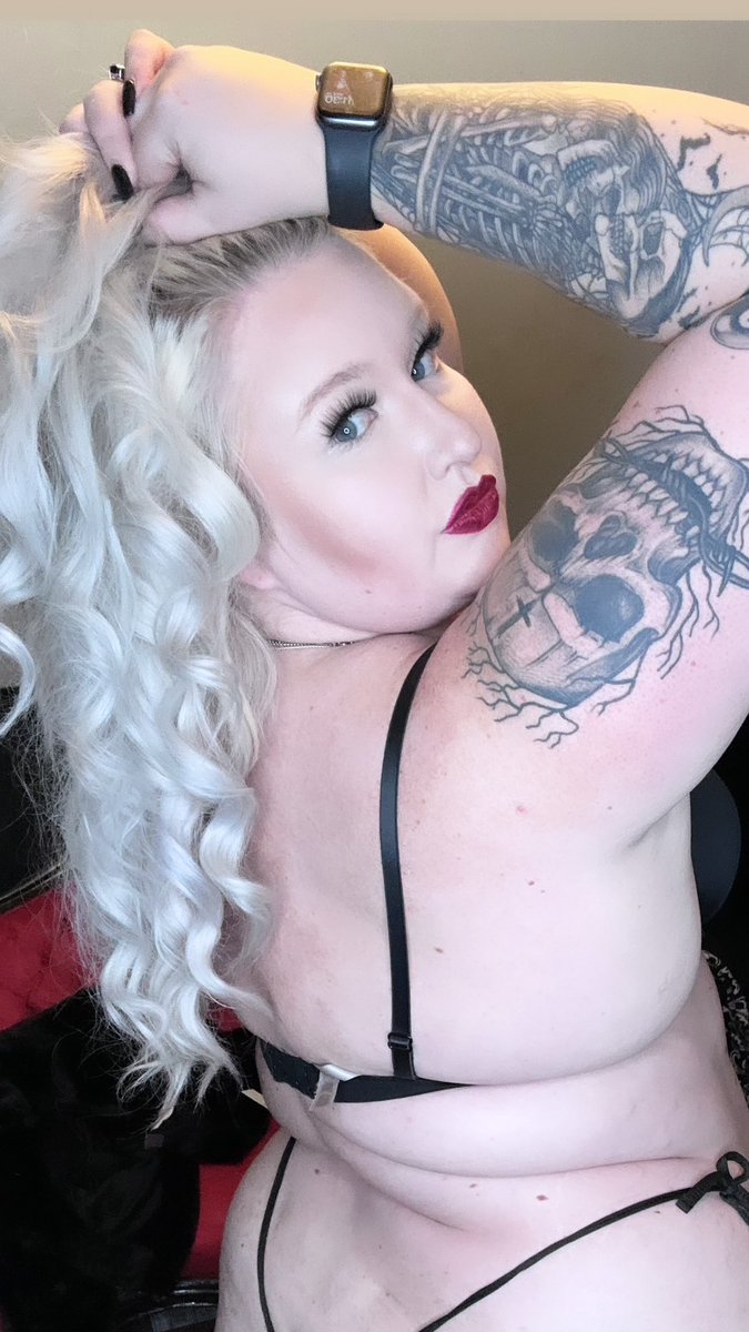 blondes definitely have more fun 🤩 onlyfans.com/coenthebutcher