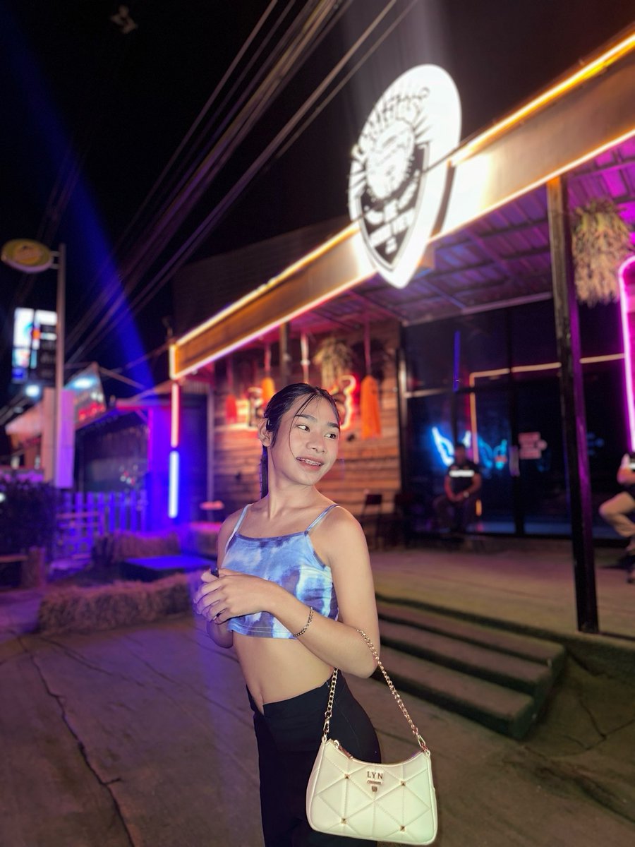 pt157898's tweet photo. สมุย เจอได้ #เกาะสมุย #รับงาน #รับงานเกาะสมุย https://t.co/iIgecP03UU