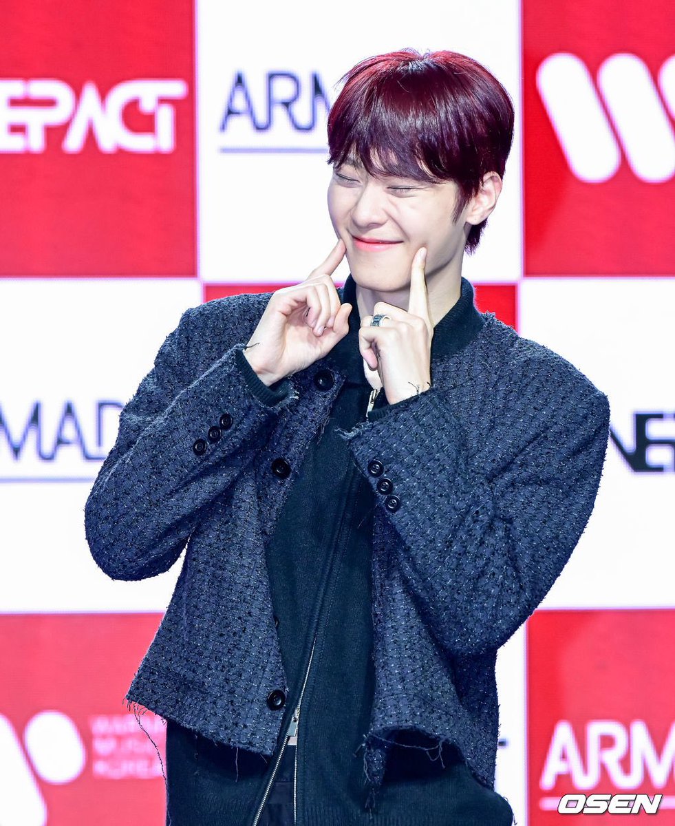 osmlogs's tweet image. seongmin press pictures from the media showcase

#ONEPACT #원팩트 #SEONGMIN #성민 #OHSEONGMIN #오성민