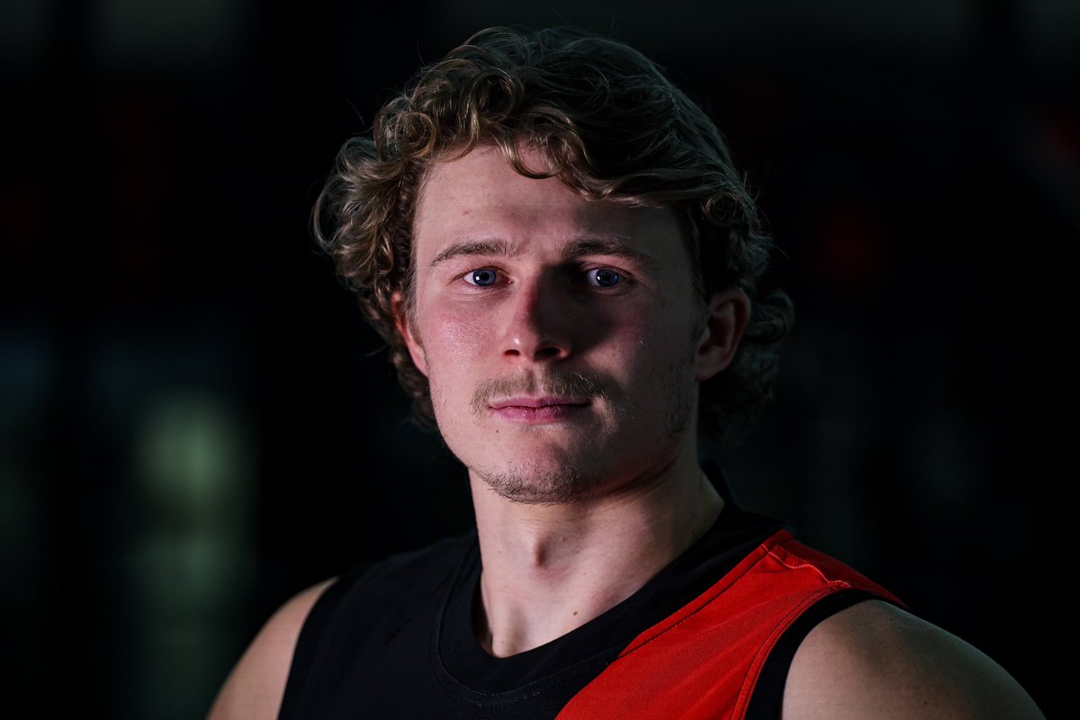 Essendon FC tweet media