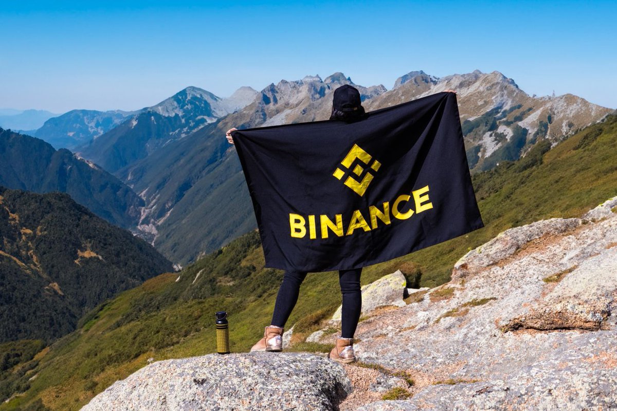Binance tweet media