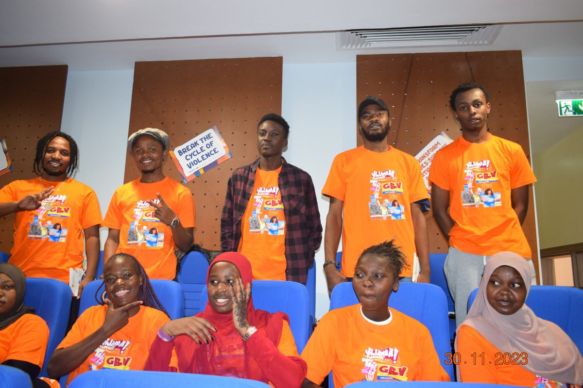 Shis1Shisia's tweet photo. 📢 Exciting News! Phase 2 of our PMA Agile Youth Dissemination Toolkit is underway, featuring insights from the Nairobi Youth Cohort. 🌍 Join us as we share impactful findings on gender-based violence.
#GenderDataKe 
#YouthGBVData 
#NoExcuse4GBV https://t.co/RrbJTZ2pH0