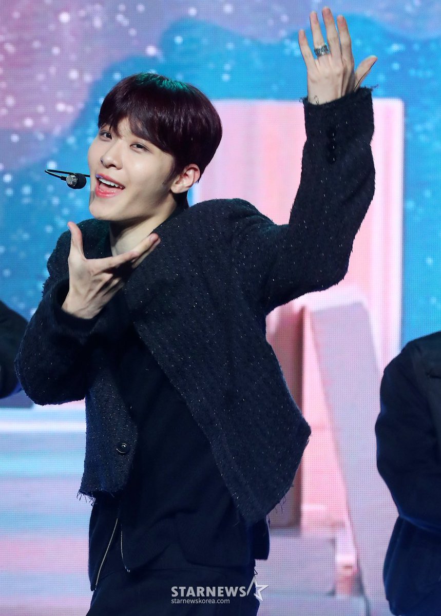 osmlogs's tweet image. press photos from the performances at the media showcase

#ONEPACT #원팩트 #SEONGMIN #성민 #OHSEONGMIN #오성민