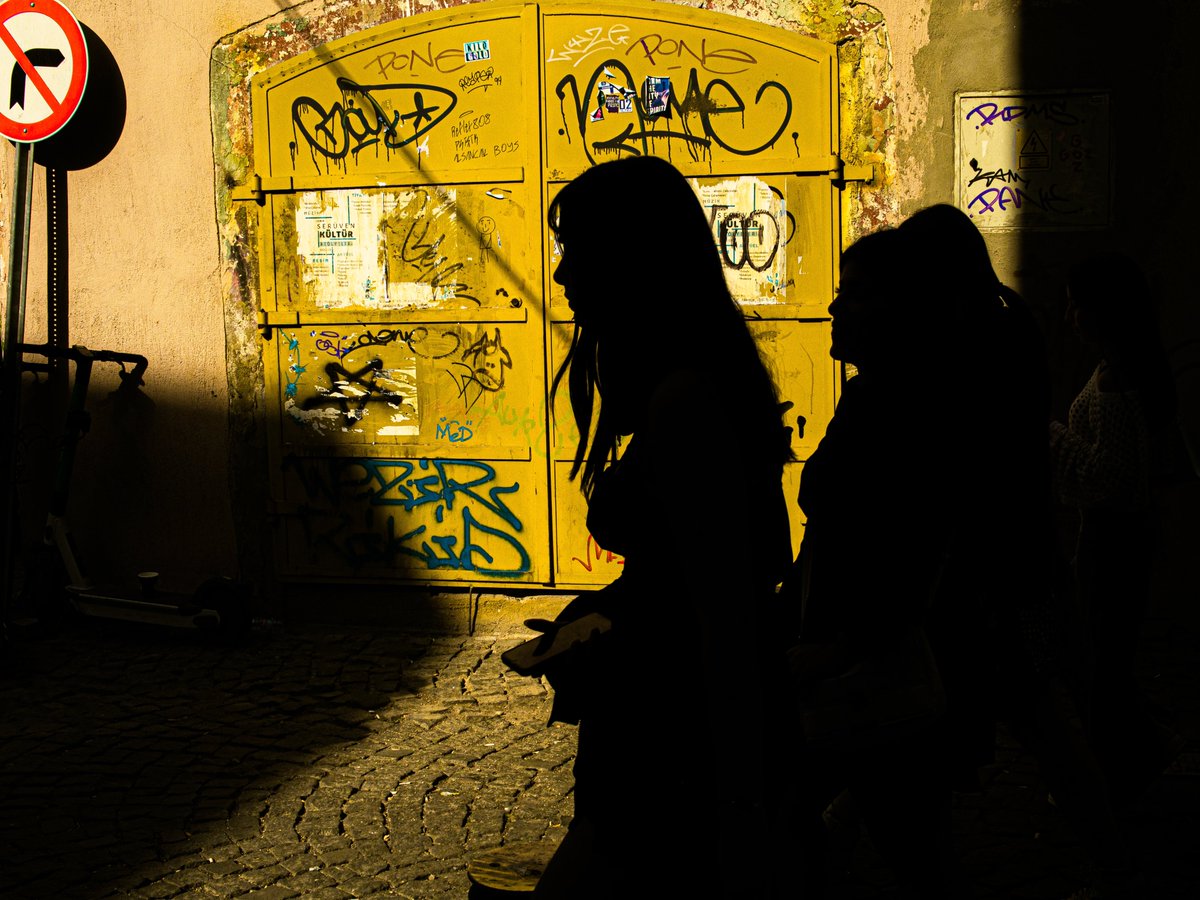 RAIN GALLERY tweet media