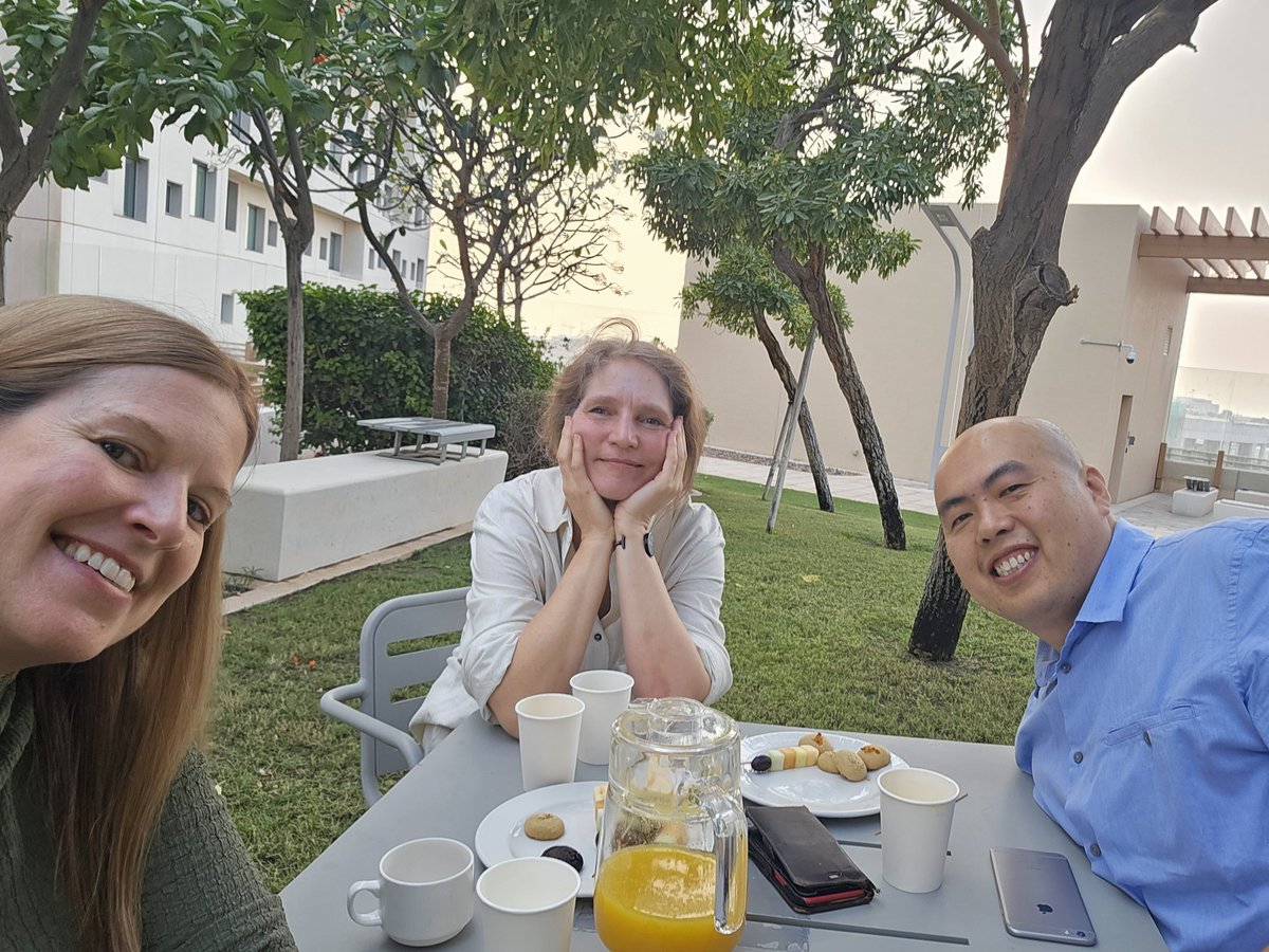 Still can't believe we got to host so many brill intergroup relations scholars (read: Jim Sidanius groupies) @NYUAbuDhabi this month! Psychology colloquium by Stacey Sinclair followed by keynote talks from Felicia Pratto, Arnold Ho, &Lotte Thomsen, with Shana Levin as discussant