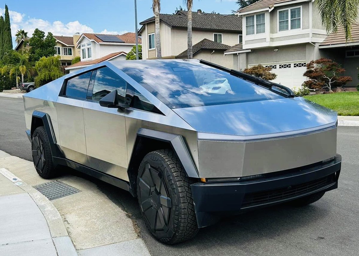 Happy Cybertruck delivery event day!

Many doubted this day would ever come, but here we are! The auto industry is about to change forever.