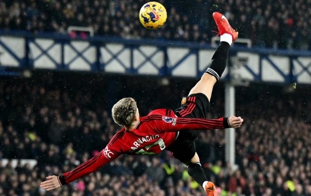 AJnr120's tweet photo. Lord We Thank You For Giving Us life Today ♥️♥️

#football #manuni https://t.co/gUqybLjk4E