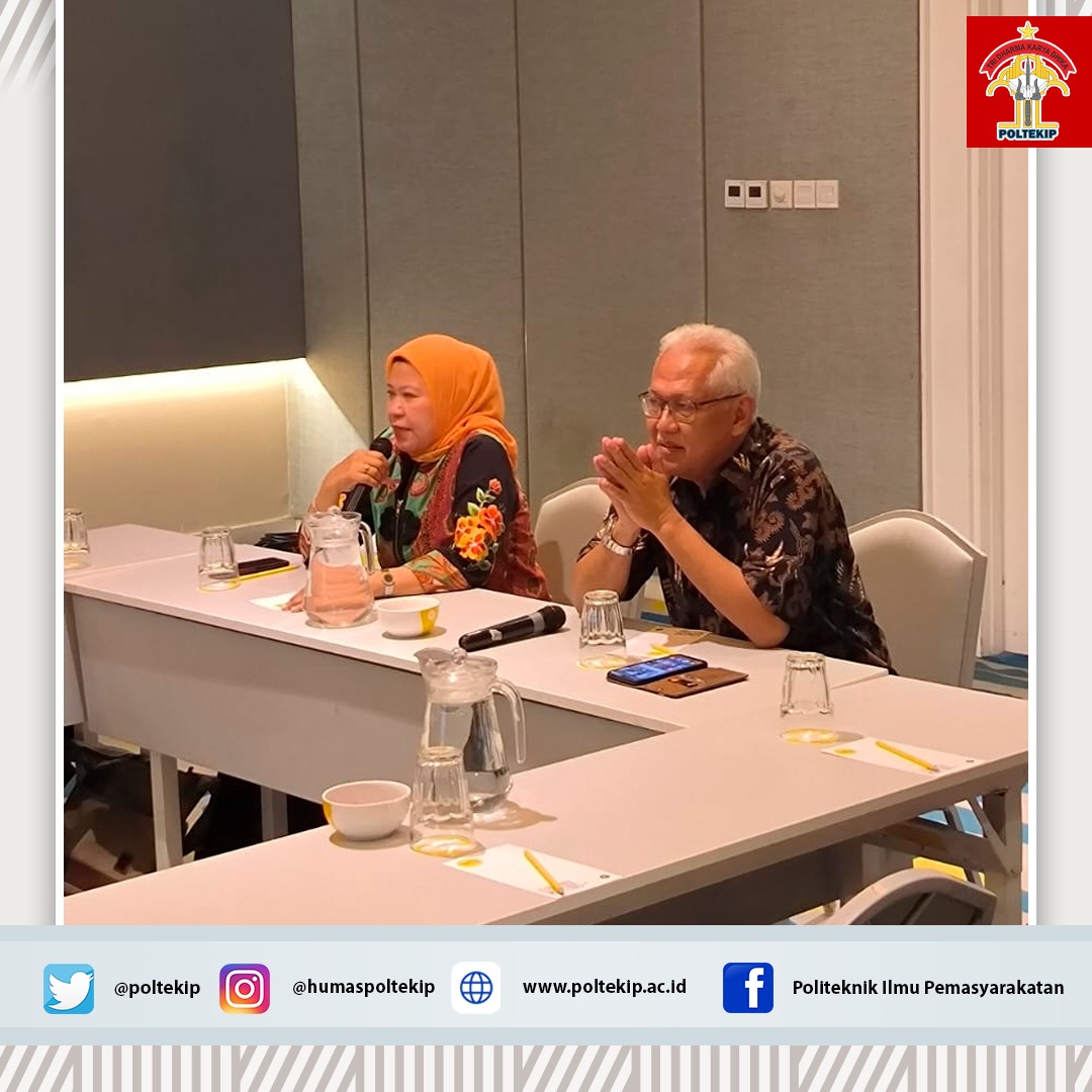 poltekip's tweet photo. Rabu, 29 November 2023 – Politeknik Ilmu Pemasyarakatan menyelenggarakan kegiatan penyusunan buku ajar tahun 2023 yang dilaksanakan mulai tanggal 29 November – 1 Desember 2023 berlokasi di Hotel Yello Harmoni Jakarta . Dan Dibuka Oleh Direktur POLTEKIP Ibu Dr.Rachmayanthy https://t.co/VUCCVPWn1W